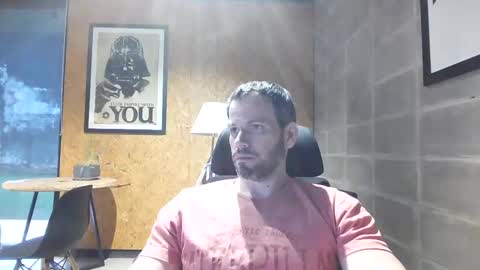 Snapshot of shad0w_hunter chatting on February 13, 2025, 9:17 pm shad0w_hunter online show from February 13, 2025, 9:17 pm