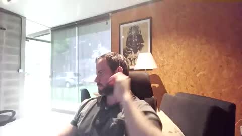 Snapshot of shad0w_hunter chatting on January 9, 2026, 2:31 pm shad0w_hunter online show from January 9, 2026, 2:31 pm