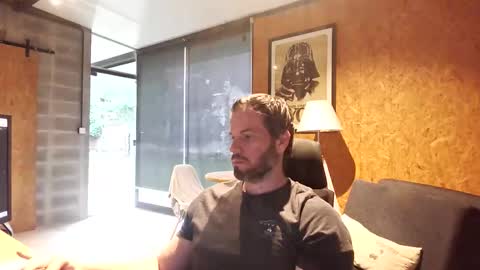 Snapshot of shad0w_hunter chatting on February 12, 2026, 9:21 pm shad0w_hunter online show from February 12, 2026, 9:21 pm