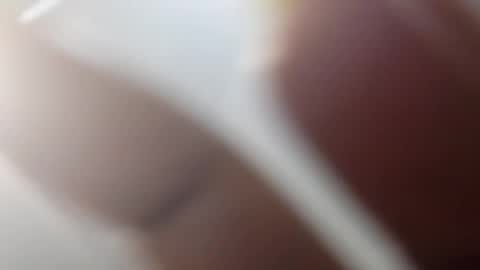 Snapshot of shakkiecam chatting on December 12, 2024, 10:13 am Shaky online show from December 12, 2024, 10:13 am