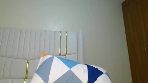 Snapshot of shanizz001 chatting on January 19, 2025, 8:41 pm shanizz online show from January 19, 2025, 8:41 pm