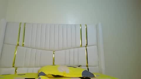 Snapshot of shanizz001 chatting on February 12, 2025, 9:33 pm shanizz online show from February 12, 2025, 9:33 pm