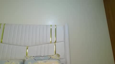 Snapshot of shanizz001 chatting on February 19, 2025, 8:52 pm shanizz online show from February 19, 2025, 8:52 pm