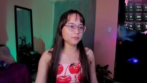 Snapshot of shantalcerezo chatting on February 17, 2026, 8:04 pm Cat-FOLLOWME and we talk IGshantal cerezo online show from February 17, 2026, 8:04 pm