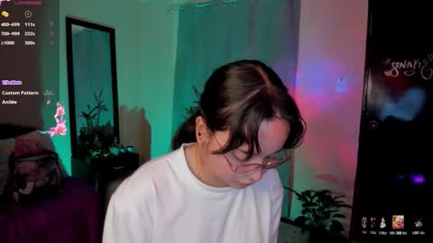 Snapshot of shantalcerezo chatting on February 21, 2026, 9:16 pm Cat-FOLLOWME and we talk IGshantal cerezo online show from February 21, 2026, 9:16 pm