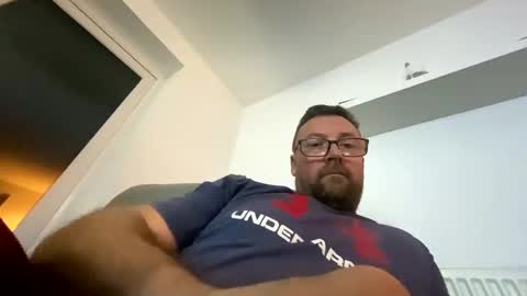 Snapshot of sharksboy16 chatting on December 23, 2024, 6:37 pm Sharksboy online show from December 23, 2024, 6:37 pm