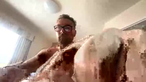 Snapshot of sharksboy16 chatting on September 16, 2025, 3:57 pm Sharksboy online show from September 16, 2025, 3:57 pm