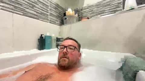 Snapshot of sharksboy16 chatting on February 19, 2026, 5:31 pm Sharksboy online show from February 19, 2026, 5:31 pm