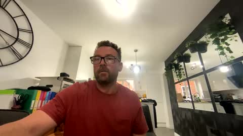 Snapshot of sharksboy16 chatting on February 28, 2026, 7:20 am Sharksboy online show from February 28, 2026, 7:20 am