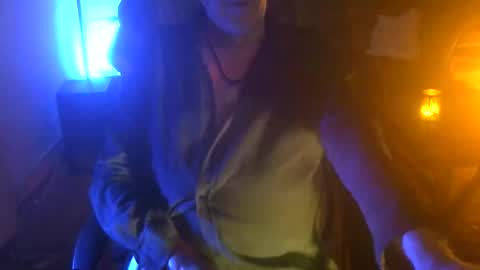 SheCarol online show from October 25, 2025, 11:43 pm