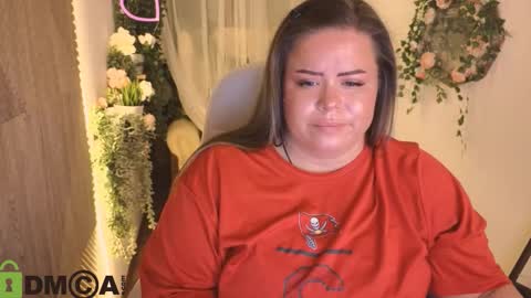 Snapshot of sheilla_queen chatting on February 1, 2026, 11:36 pm sheilla_queen online show from February 1, 2026, 11:36 pm