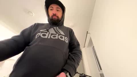 Shady online show from February 15, 2026, 10:50 pm