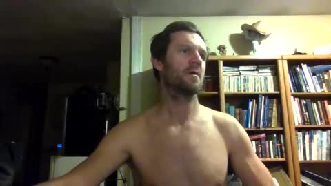 Snapshot of shyguy9387 chatting on February 25, 2025, 4:24 am shyguy9387 online show from February 25, 2025, 4:24 am