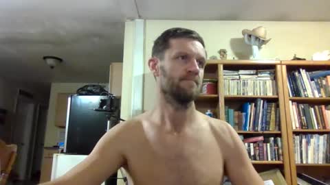 Snapshot of shyguy9387 chatting on March 6, 2025, 3:02 am shyguy9387 online show from March 6, 2025, 3:02 am