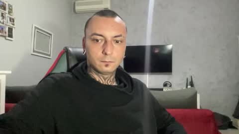 Snapshot of sidvicious23cm chatting on January 17, 2026, 7:39 pm sidvicious23cm online show from January 17, 2026, 7:39 pm