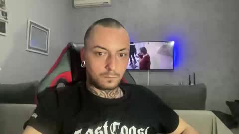 Snapshot of sidvicious23cm chatting on February 5, 2026, 9:52 pm sidvicious23cm online show from February 5, 2026, 9:52 pm