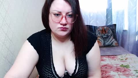 Snapshot of sindyjenice chatting on January 15, 2025, 6:43 am Angela online show from January 15, 2025, 6:43 am