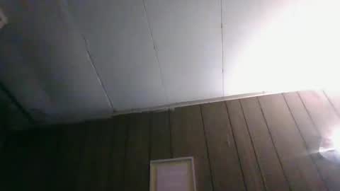 sirensins187 online show from December 17, 2025, 5:24 am