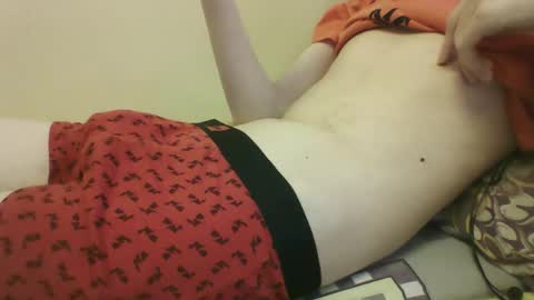 skinnycuteb0y online show from September 20, 2025, 12:17 pm