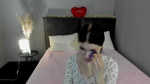 Snapshot of skinyjoy chatting on February 22, 2026, 2:02 am Joys online show from February 22, 2026, 2:02 am