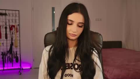 Eliza online show from March 3, 2026, 7:47 am