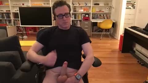 Snapshot of skyline3371 chatting on March 1, 2026, 3:41 am Skyline3371 online show from March 1, 2026, 3:41 am