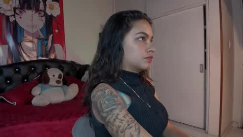 skyloverhot online show from October 10, 2025, 7:57 pm