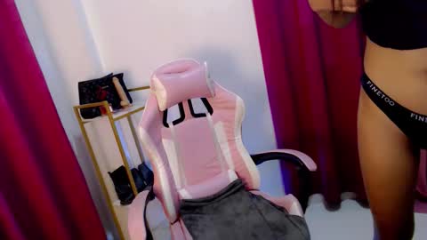 Snapshot of smith_seduction chatting on February 6, 2026, 6:11 pm smith_seduction online show from February 6, 2026, 6:11 pm