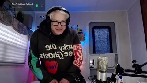 Viiscount  Snarfle Von Snarfenberg online show from March 9, 2025, 8:52 pm