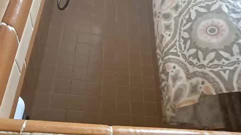 Snapshot of sneakypeteyo1 chatting on September 16, 2025, 10:05 am sneakypeteyo1 online show from September 16, 2025, 10:05 am