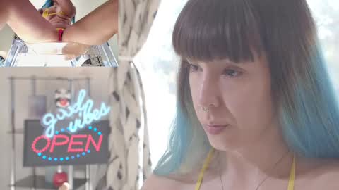 Snapshot of sofi_mora chatting on February 22, 2025, 2:19 pm Sofi Mora online show from February 22, 2025, 2:19 pm