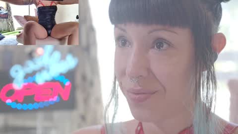 Snapshot of sofi_mora chatting on September 10, 2025, 2:50 pm Sofi Mora online show from September 10, 2025, 2:50 pm