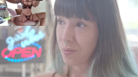 Snapshot of sofi_mora chatting on September 27, 2025, 2:22 pm Sofi Mora online show from September 27, 2025, 2:22 pm