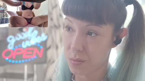 Snapshot of sofi_mora chatting on October 18, 2025, 1:34 pm Sofi Mora online show from October 18, 2025, 1:34 pm