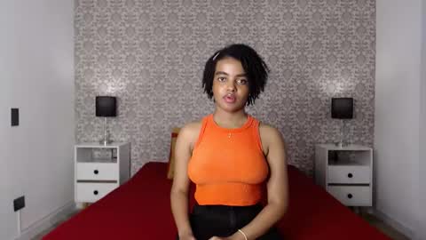 Snapshot of sofi_z chatting on December 29, 2024, 3:57 pm Sofi online show from December 29, 2024, 3:57 pm