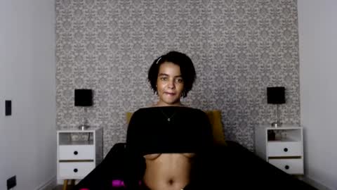 Snapshot of sofi_z chatting on January 14, 2025, 10:44 pm Sofi online show from January 14, 2025, 10:44 pm