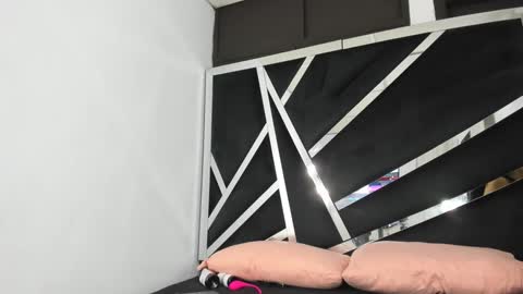 Snapshot of sofia1candyht chatting on March 10, 2025, 10:24 pm SOFIA online show from March 10, 2025, 10:24 pm