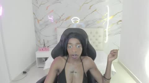 sofia_echeverri online show from February 23, 2026, 7:11 pm