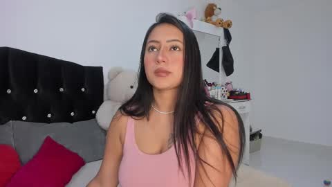 Snapshot of sofia_gonzalez1 chatting on October 20, 2025, 3:18 am Sofia but you can call me Sofi online show from October 20, 2025, 3:18 am