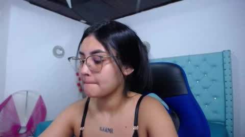 Snapshot of sofiaasexy19 chatting on February 13, 2026, 10:44 am Sofia online show from February 13, 2026, 10:44 am