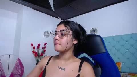 Snapshot of sofiaasexy19 chatting on February 24, 2026, 11:19 am Sofia online show from February 24, 2026, 11:19 am