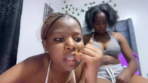 Snapshot of soft_nicole chatting on February 7, 2026, 7:28 pm soft_nicole online show from February 7, 2026, 7:28 pm