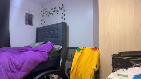 Snapshot of soft_nicole chatting on February 18, 2026, 10:39 pm soft_nicole online show from February 18, 2026, 10:39 pm