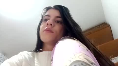 Snapshot of sol9931 chatting on November 5, 2025, 5:13 pm sol9931 online show from November 5, 2025, 5:13 pm