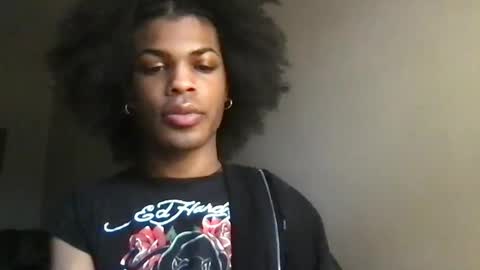 SolaceEve online show from December 21, 2025, 7:21 pm