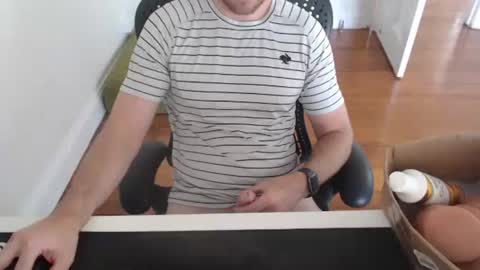 Snapshot of solidpaulie chatting on October 6, 2025, 3:48 am Paul online show from October 6, 2025, 3:48 am