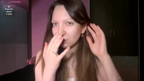 Snapshot of songarreola chatting on February 24, 2026, 5:11 pm Emily online show from February 24, 2026, 5:11 pm