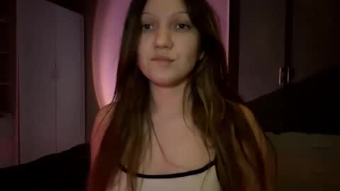 Snapshot of songarreola chatting on February 27, 2026, 5:02 pm Emily online show from February 27, 2026, 5:02 pm