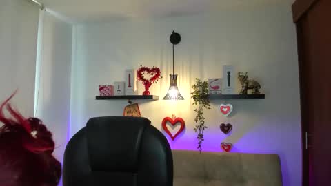 sophia_miller4 online show from February 22, 2026, 7:23 pm