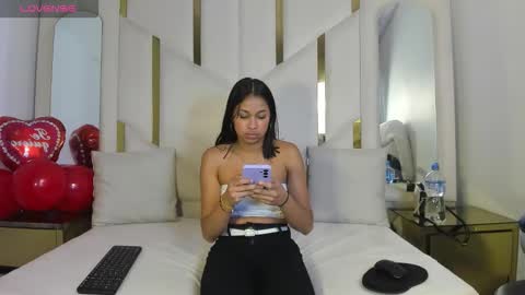 Snapshot of sophiasummer_ chatting on February 15, 2026, 4:03 pm sophiasummer_ online show from February 15, 2026, 4:03 pm